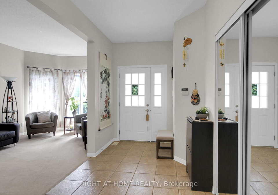 13-sirocco-crescent-ottawa-ontario-x12323613