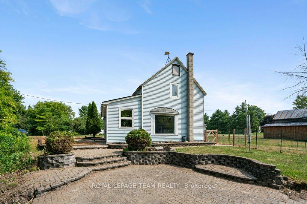 11434-sarah-street-s-s-north-dundas-ontario-x12323638