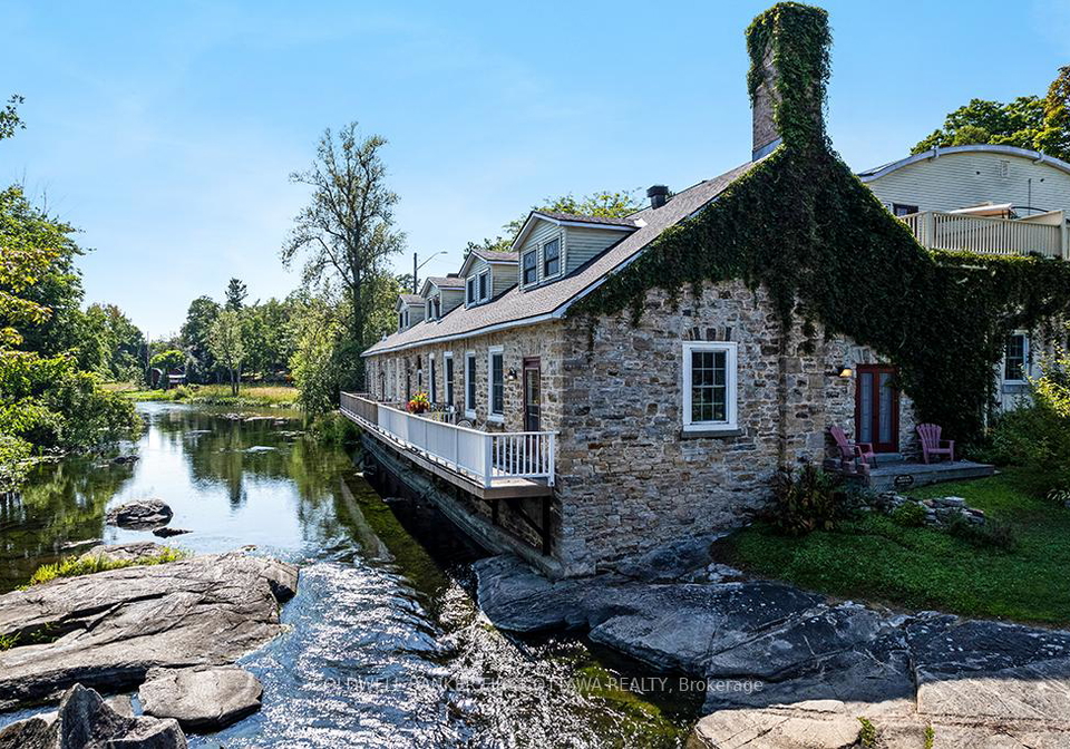 5b-lewis-street-perth-ontario-x12323642