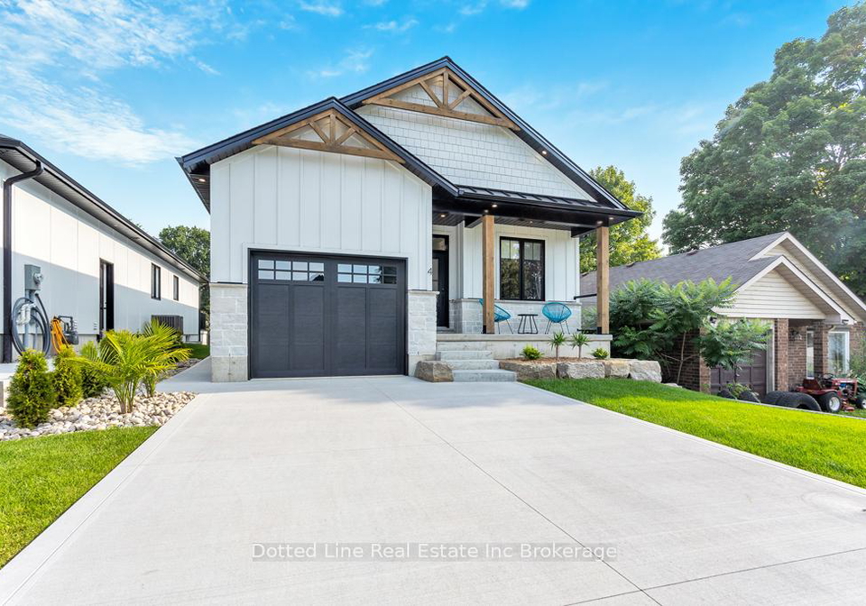 4-charles-court-bayham-ontario-x12323659