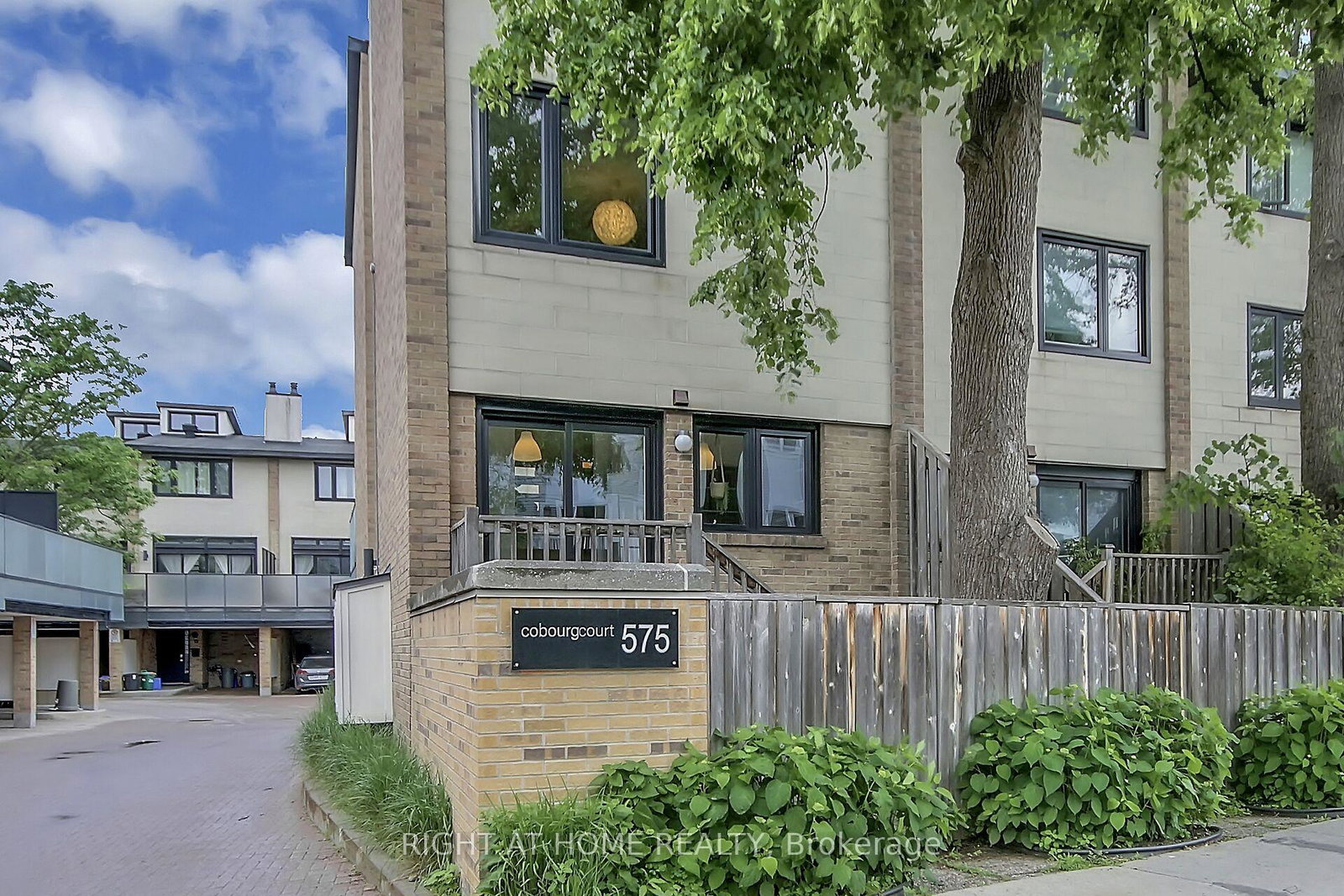 575-old-st-patrick-street-ottawa-ontario-x12323706