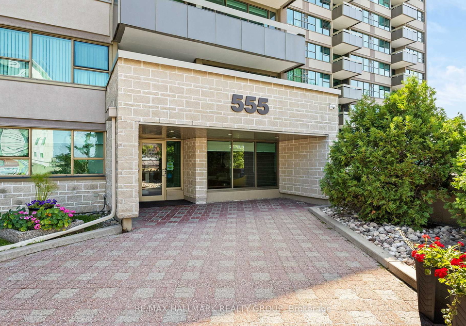 555-brittany-drive-ottawa-ontario-x12323714