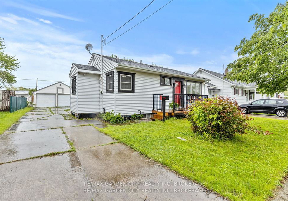 19-oakwood-avenue-st-catharines-ontario-x12323758