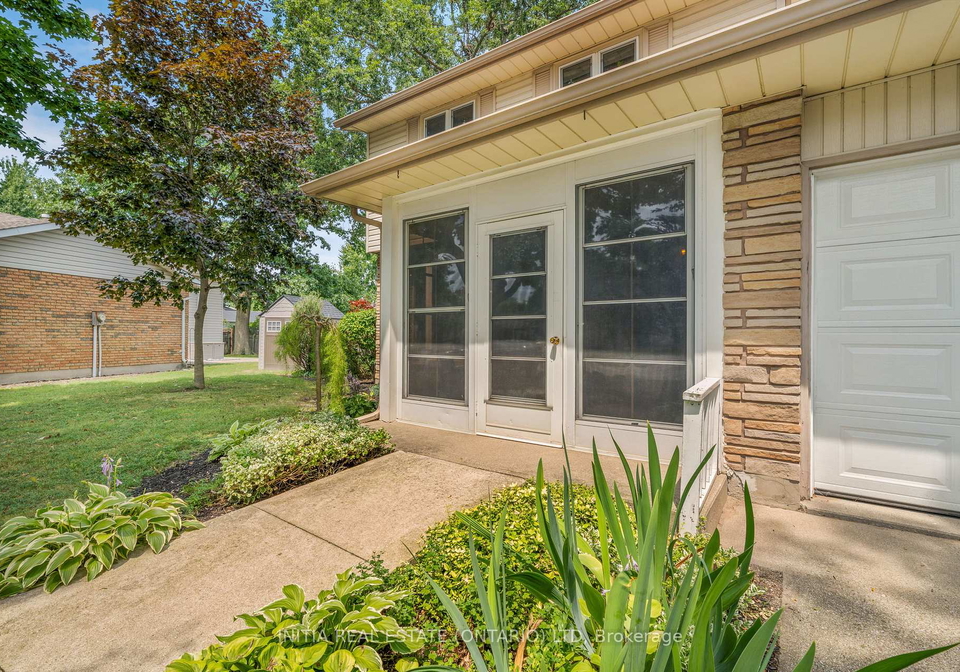 330-willow-crescent-st-clair-ontario-x12323783