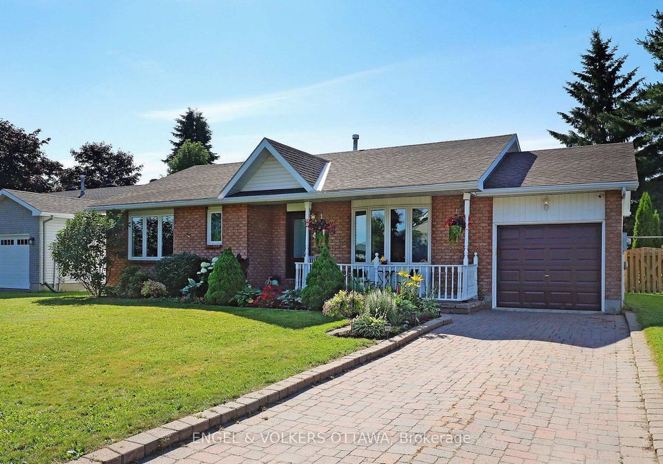 4-maple-drive-arnprior-ontario-x12323828