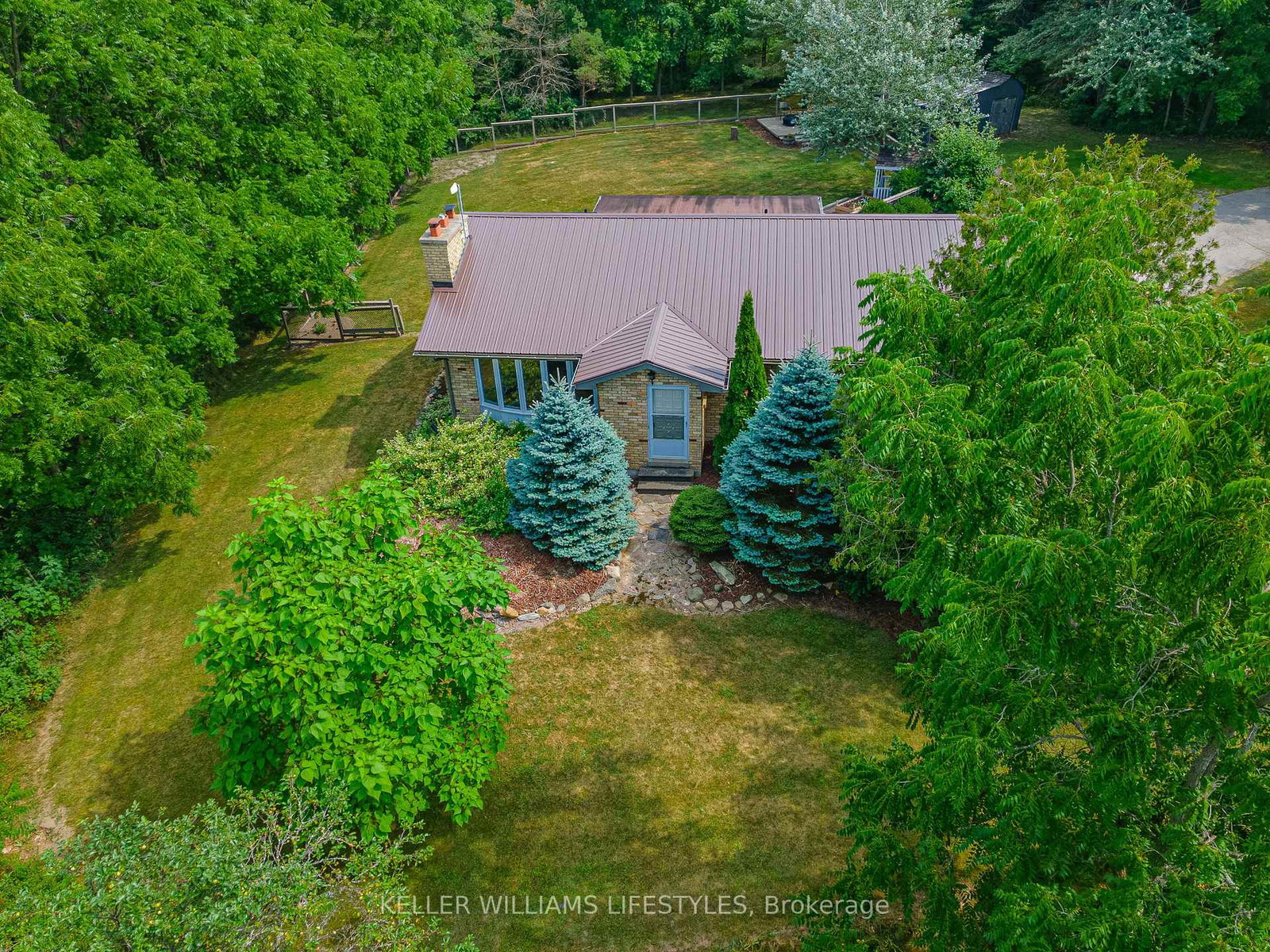 11215-petty-street-north-middlesex-ontario-x12323983