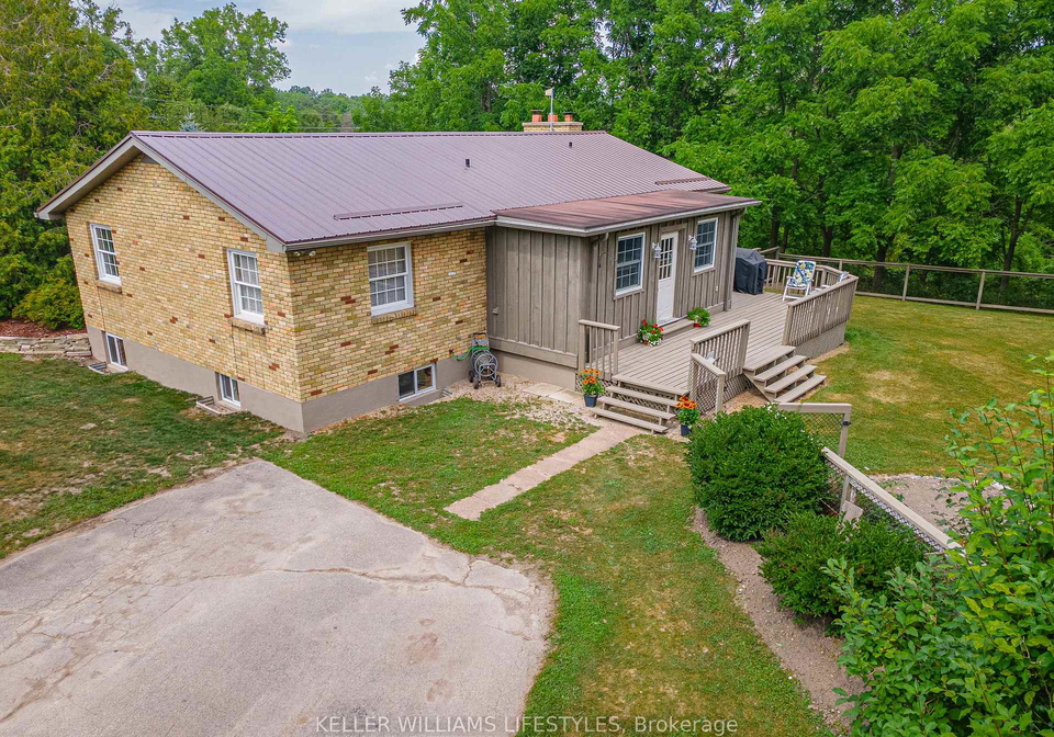 11215-petty-street-north-middlesex-ontario-x12323983