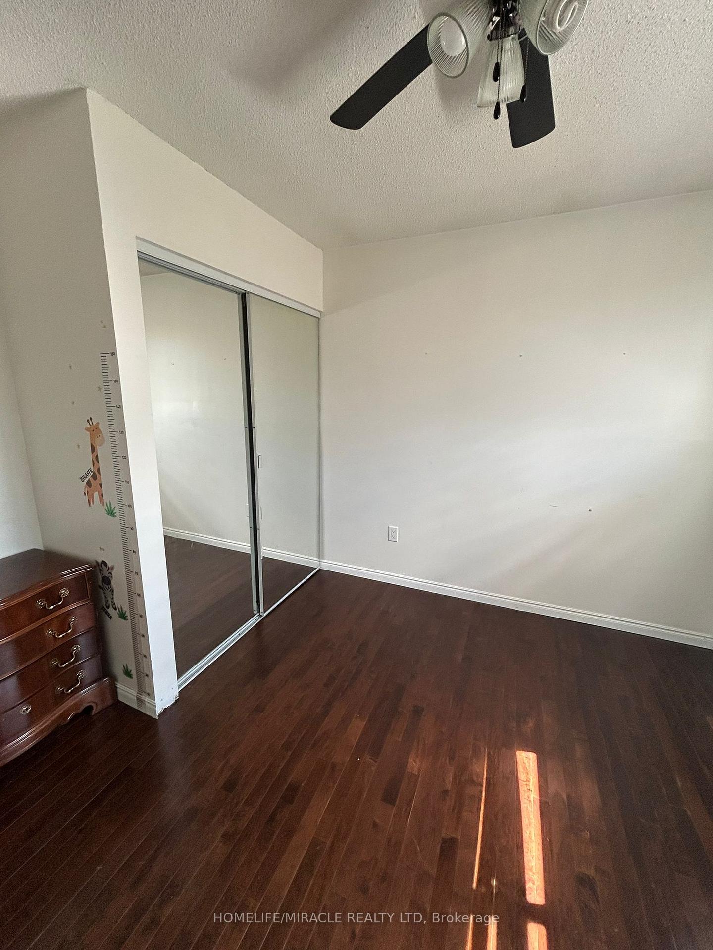 19-glenayr-street-hamilton-ontario-x12324157