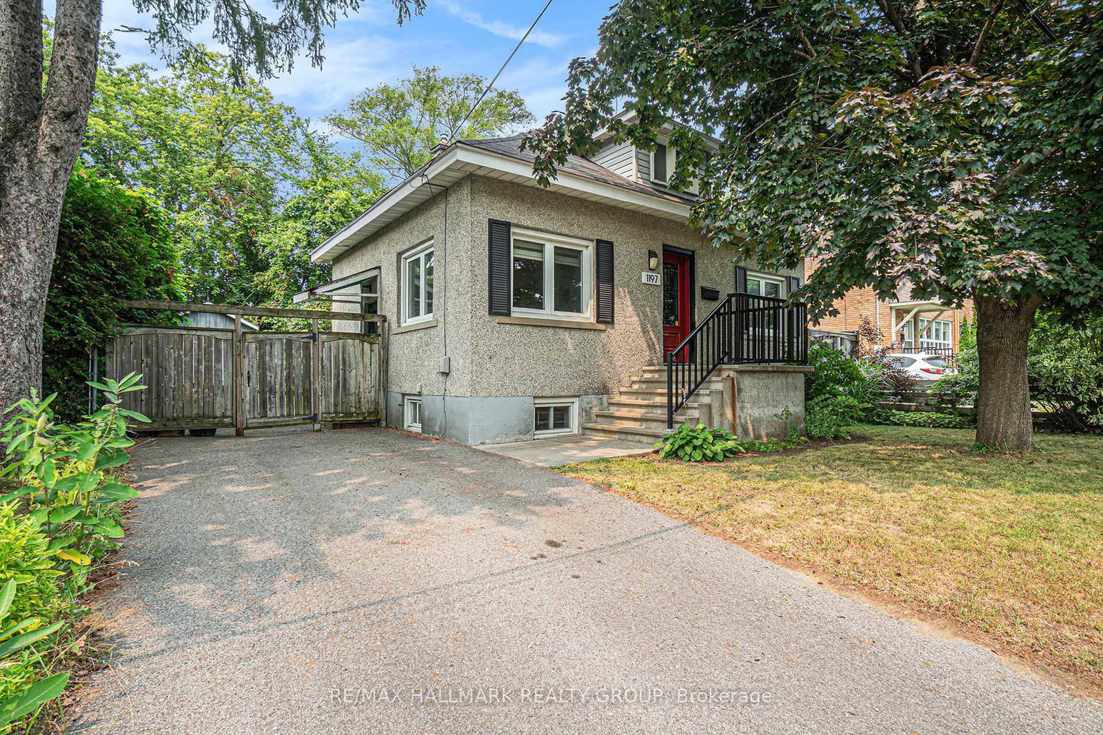 1197-emperor-avenue-ottawa-ontario-x12324277