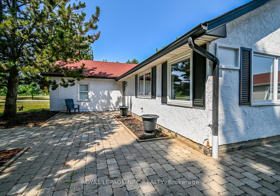 1535-fourth-avenue-st-catharines-ontario-x12324282