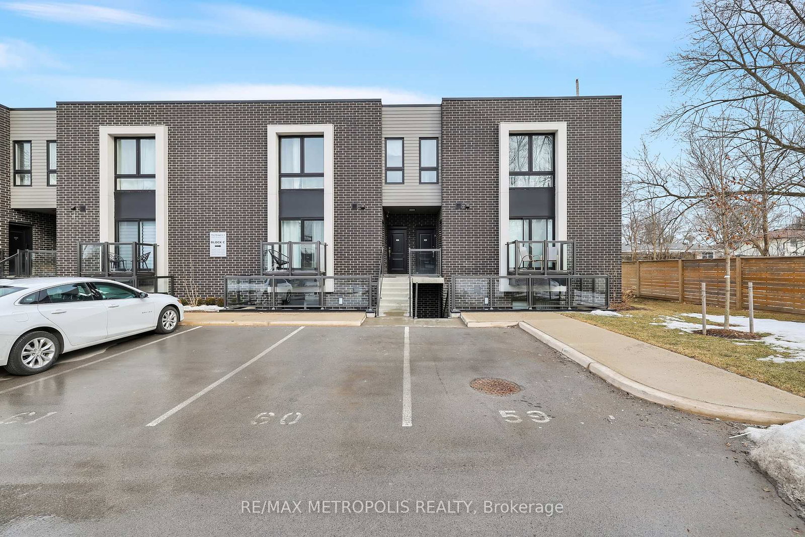 6065-mcleod-road-niagara-falls-ontario-x12324511