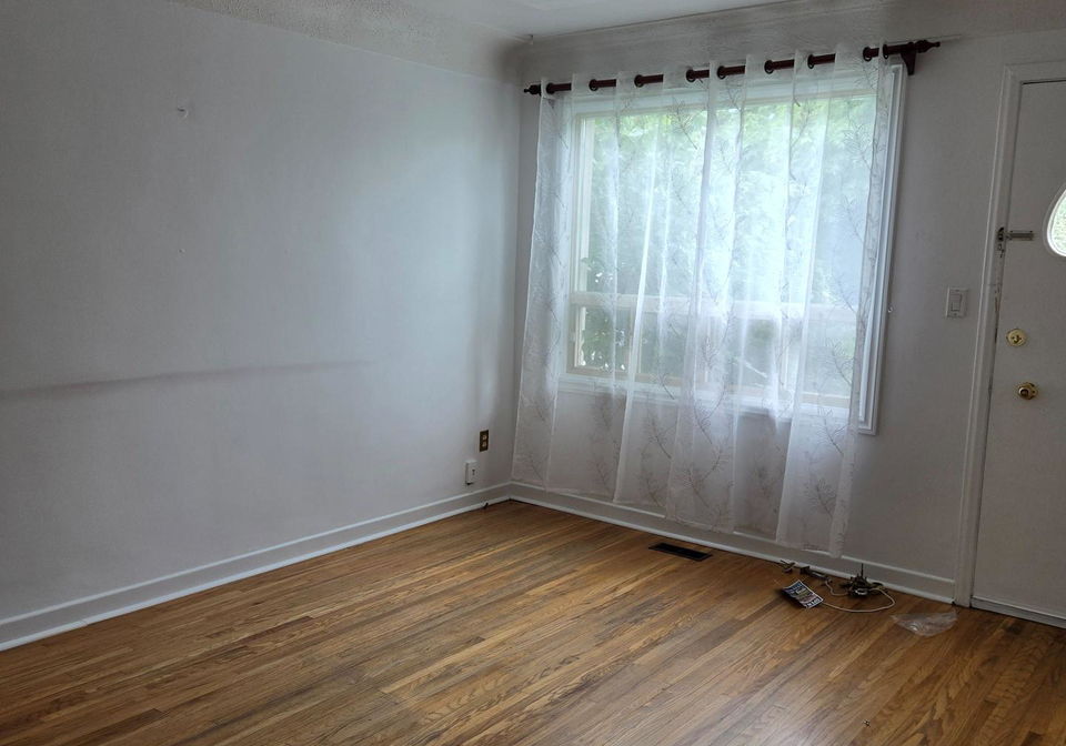 218-east-44th-street-hamilton-ontario-x12324712