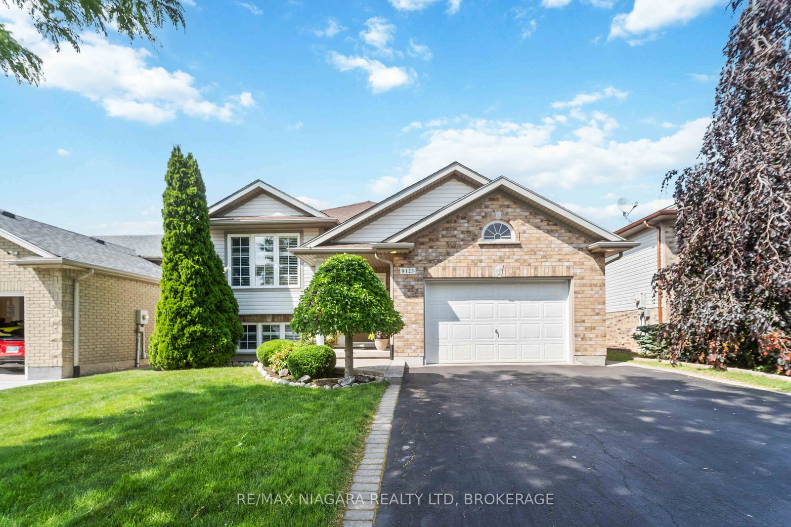 8123-beaver-glen-drive-niagara-falls-ontario-x12324889
