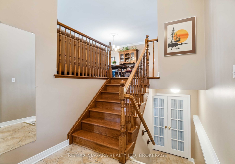 8123-beaver-glen-drive-niagara-falls-ontario-x12324889
