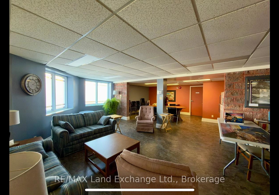 101536-11th-avenue-hanover-ontario-x12325030