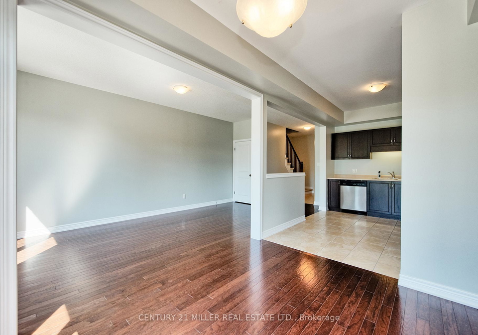 4seabreeze-crescent-hamilton-ontario-x12325135