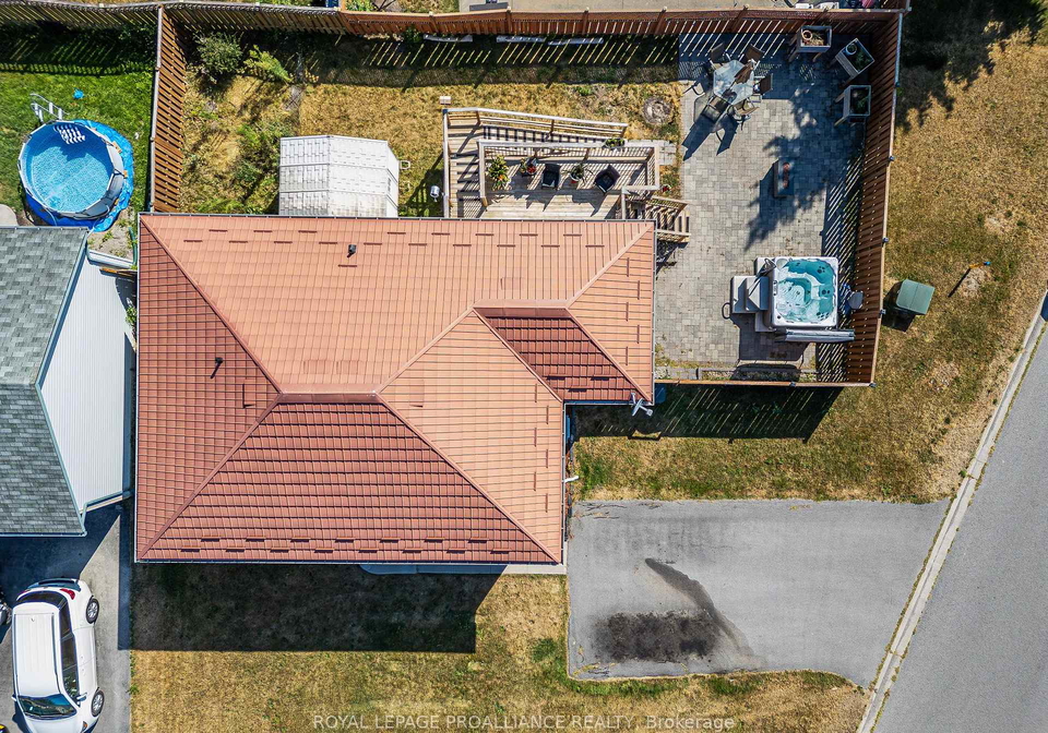 11-jason-crescent-quinte-west-ontario-x12325265