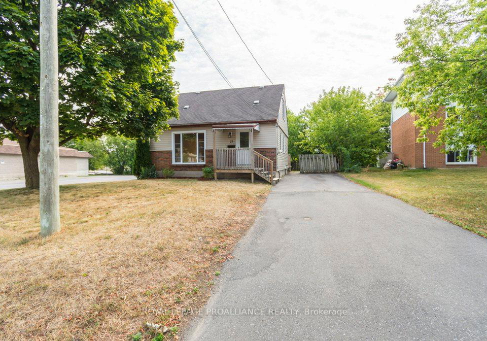 73-campbell-street-quinte-west-ontario-x12325270