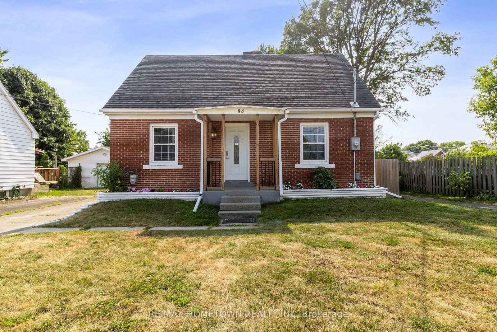 84-chaffey-street-brockville-ontario-x12325382