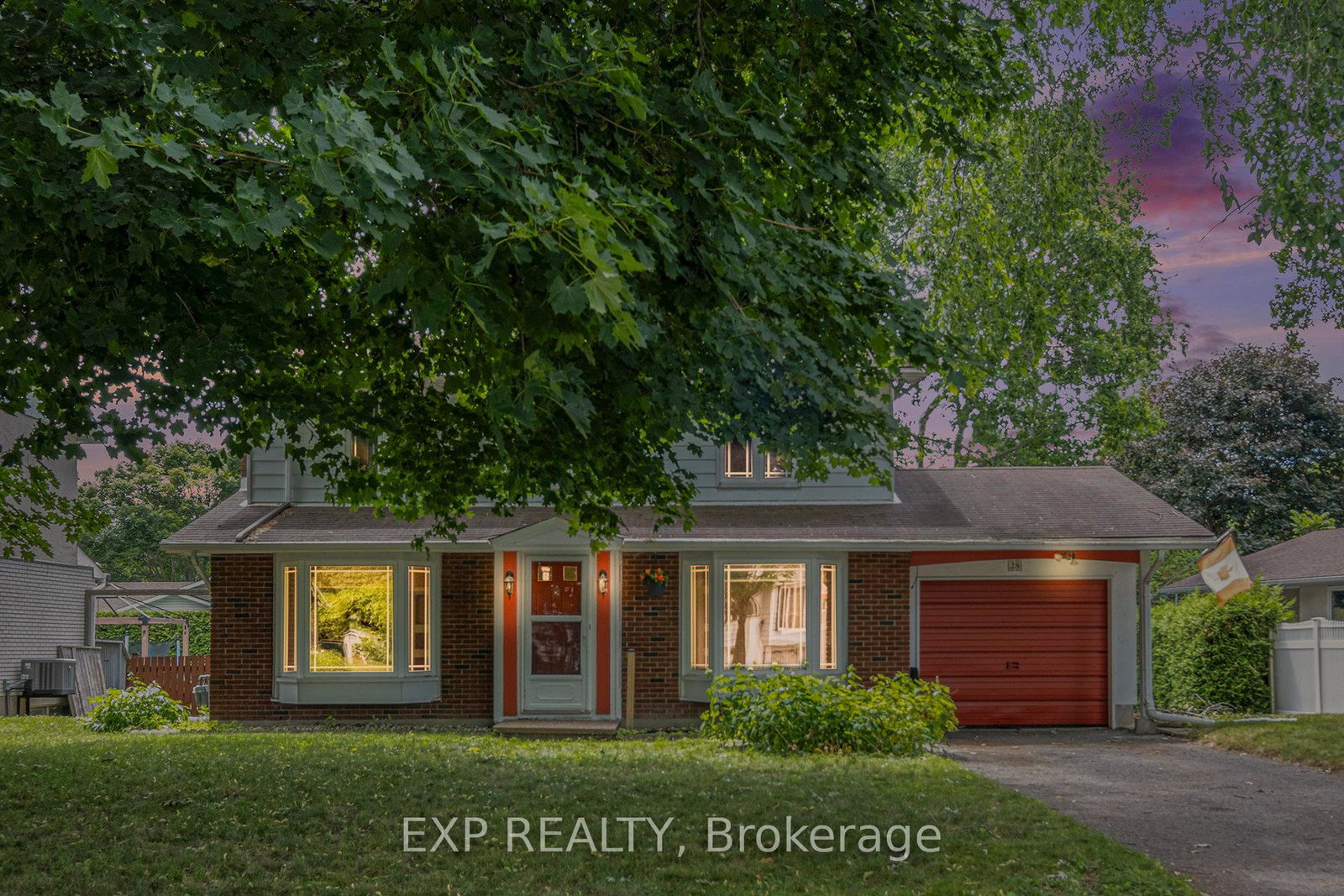 28-ashgrove-crescent-ottawa-ontario-x12325461