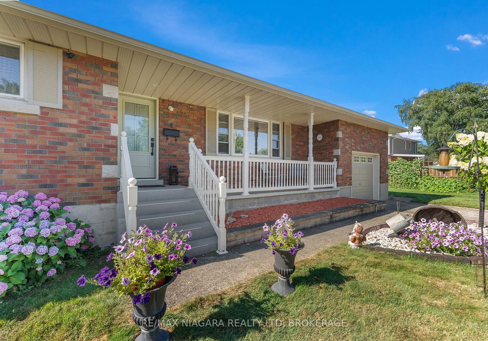 4-cayuga-street-st-catharines-ontario-x12325469