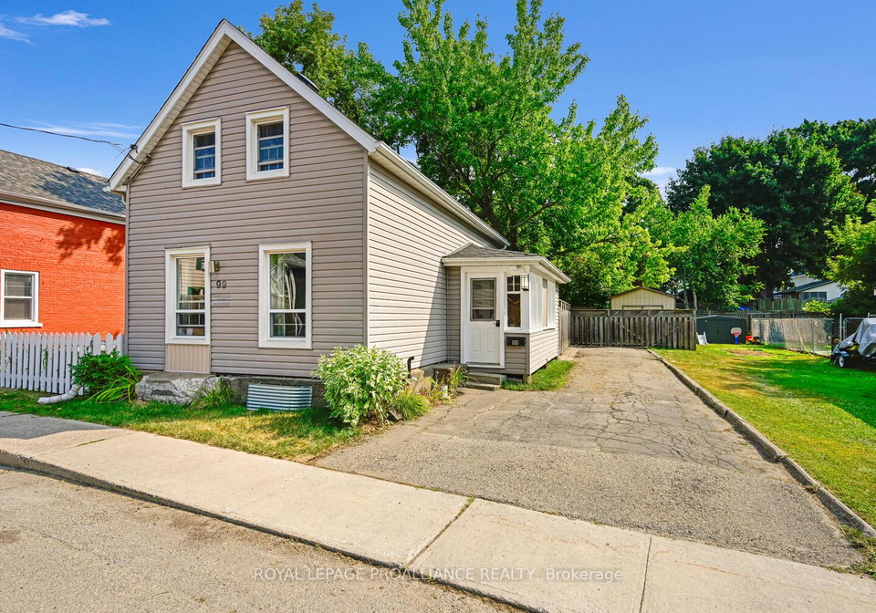 99-john-street-brockville-ontario-x12325625