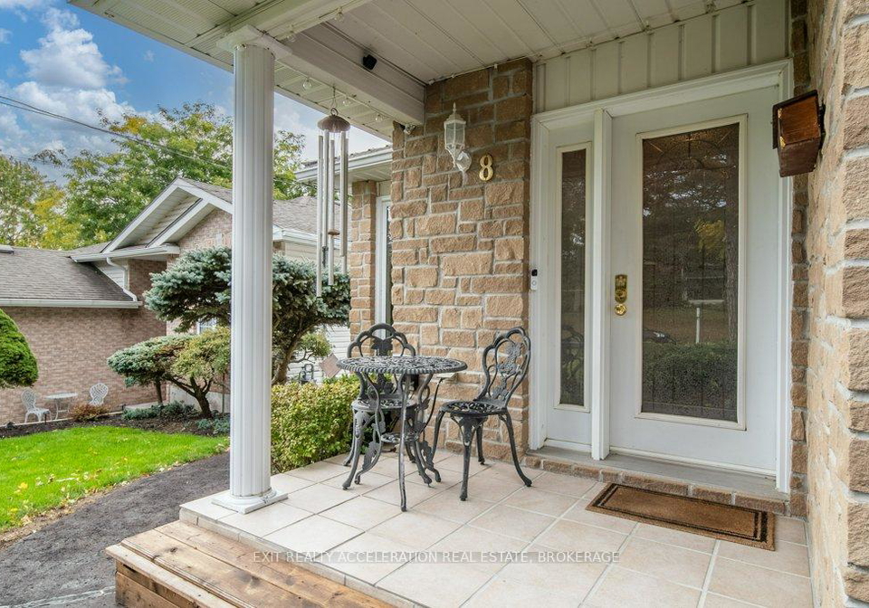 8-slash-road-greater-napanee-ontario-x12325649