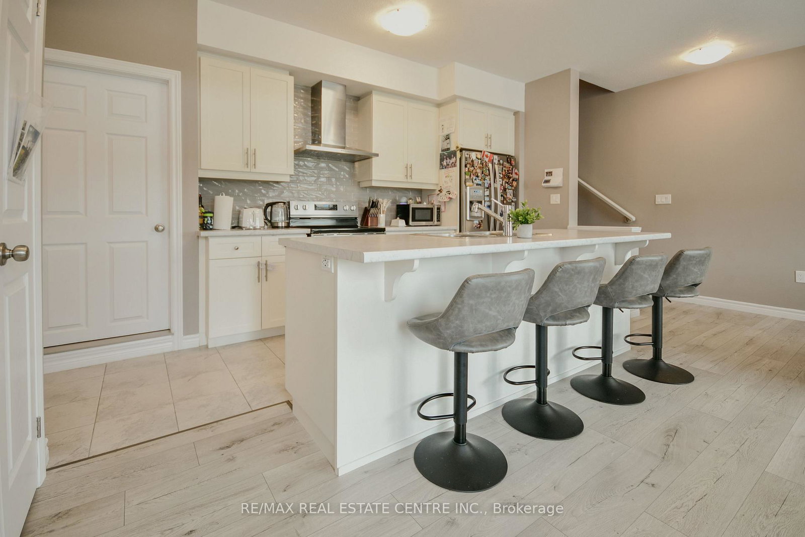 98-oat-lane-kitchener-ontario-x12325738