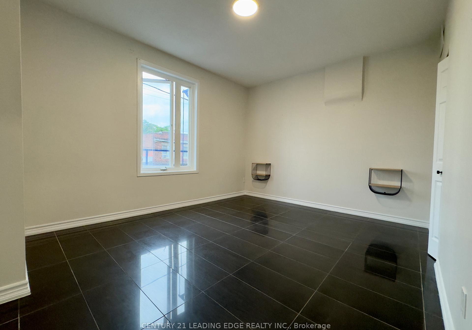 779-barton-street-e-e-hamilton-ontario-x12325871
