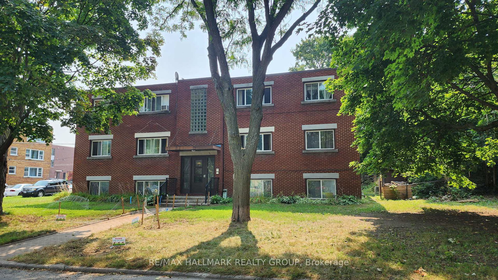 1280-dorchester-avenue-ottawa-ontario-x12326392