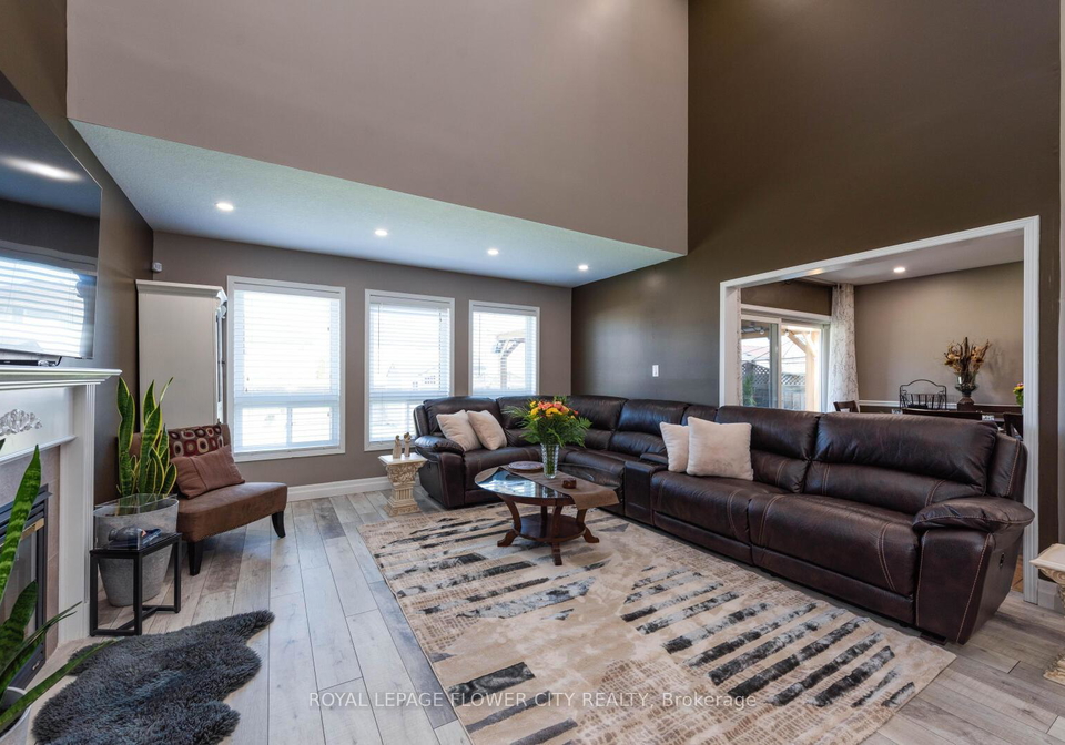 200-hunter-way-brantford-ontario-x12326608