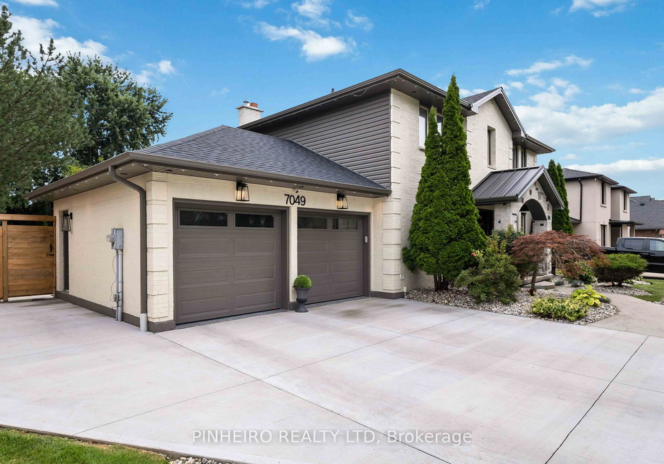 7049-diane-crescent-london-south-ontario-x12326815