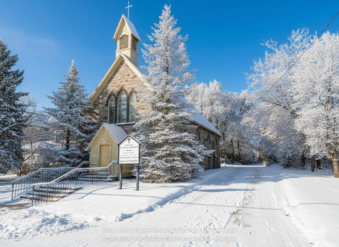 1370-hwy-511-road-drummondnorth-elmsley-ontario-x12327126