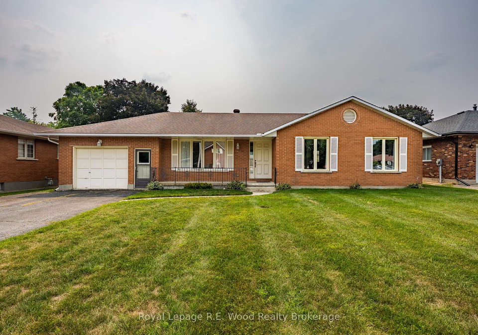 8-alexander-avenue-tillsonburg-ontario-x12327130
