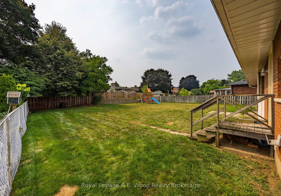 8-alexander-avenue-tillsonburg-ontario-x12327130
