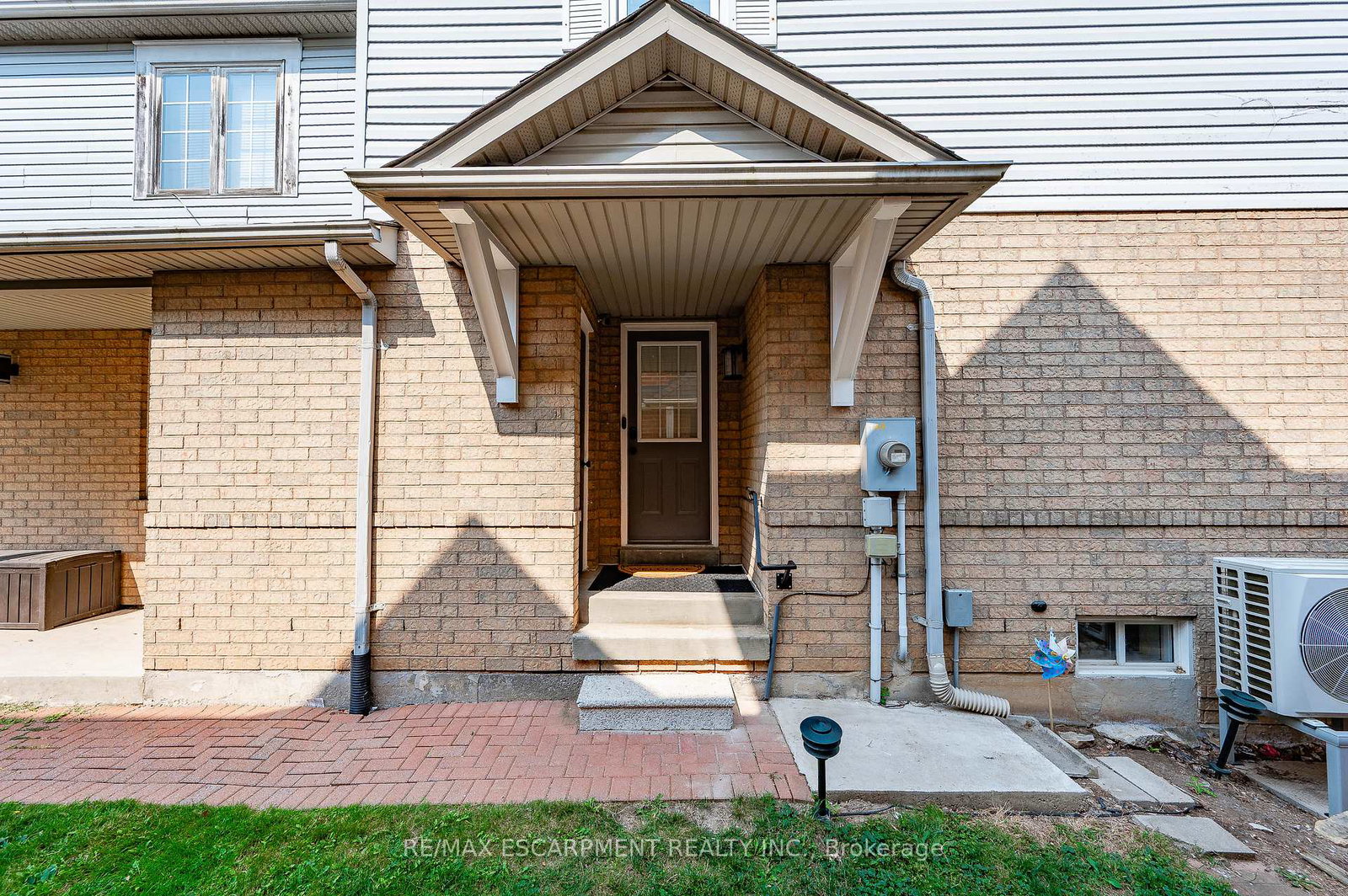 146-rockhaven-lane-hamilton-ontario-x12327223