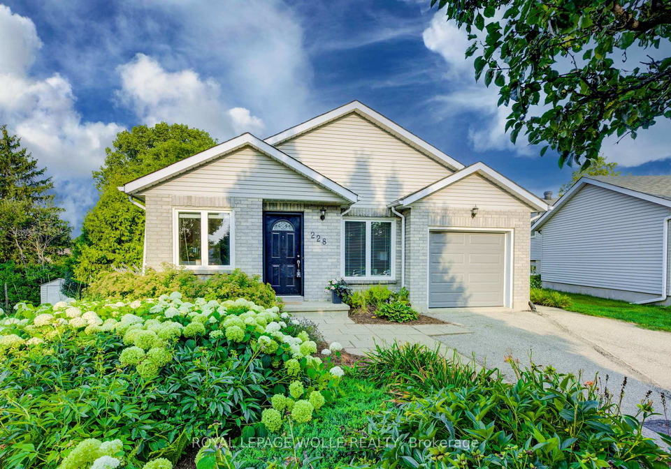 228-haldane-court-waterloo-ontario-x12327340