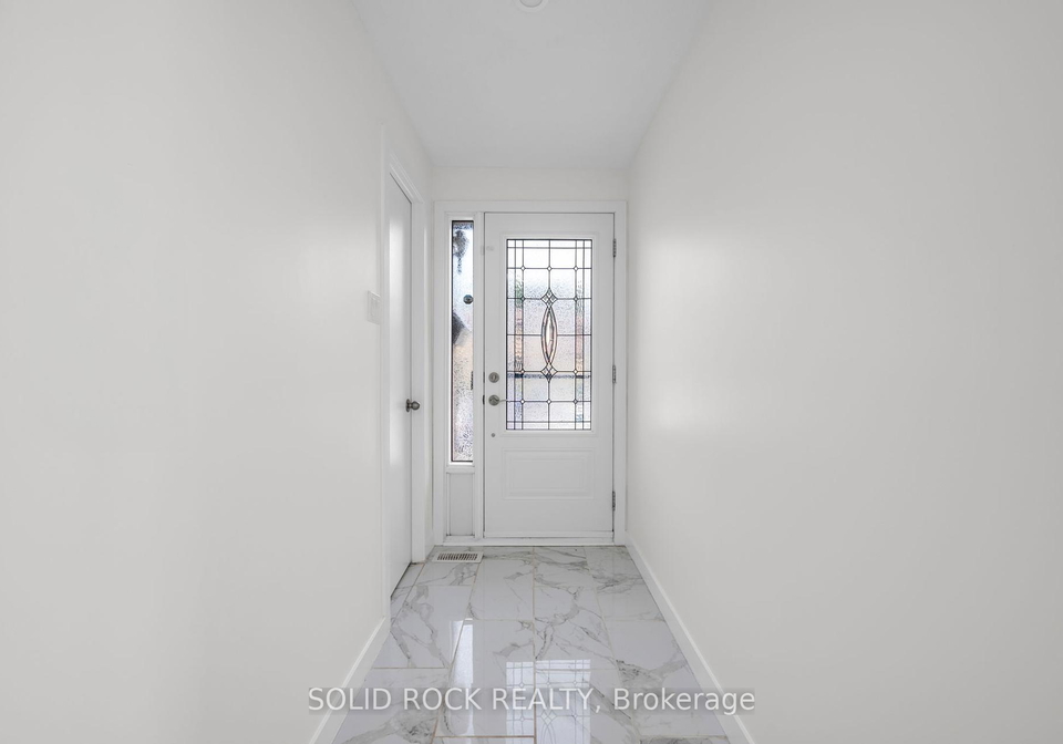 7011-bilberry-drive-ottawa-ontario-x12327500