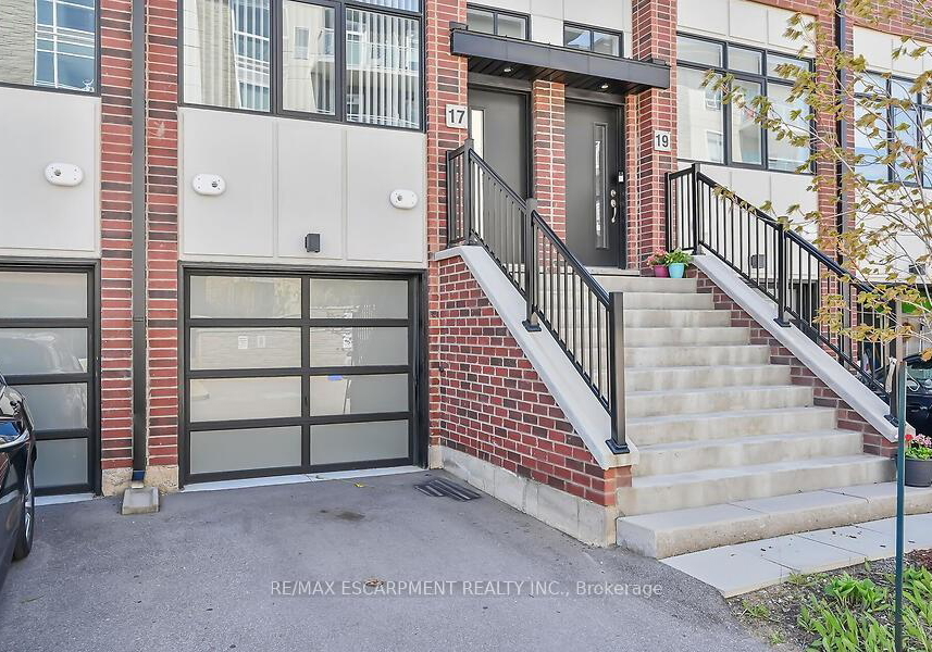 17-markle-crescent-hamilton-ontario-x12327556