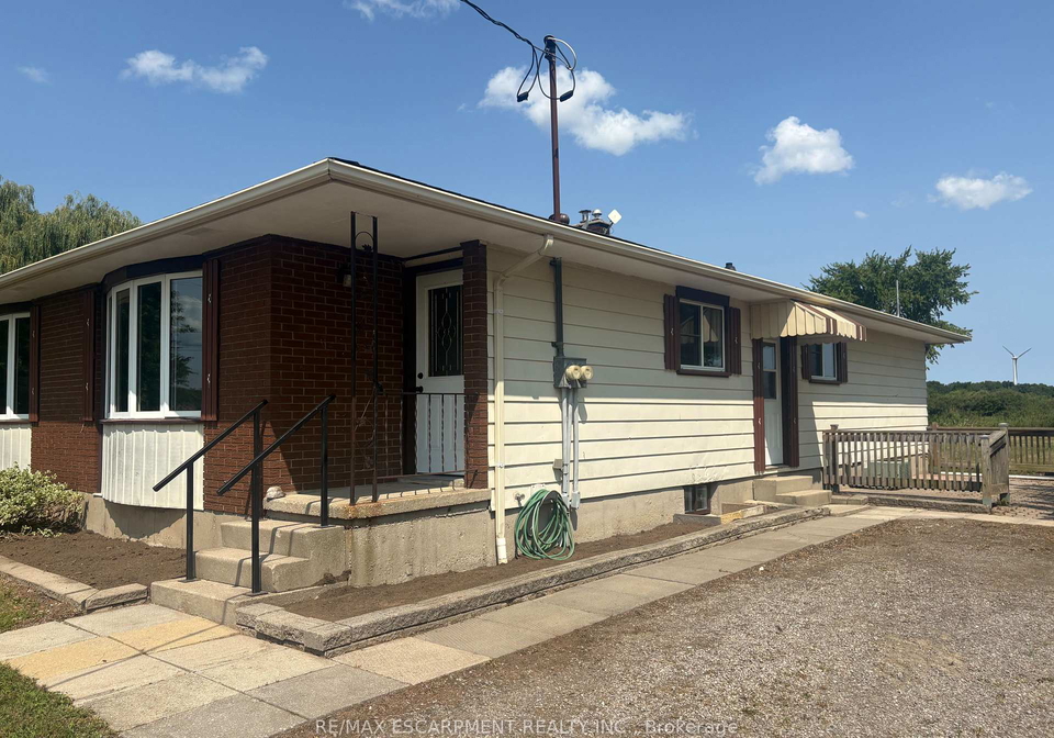 4373-regional-20-road-west-lincoln-ontario-x12327567