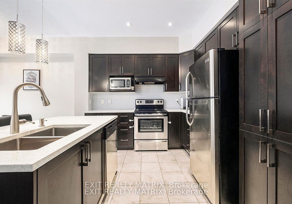 322-ballinville-circle-ottawa-ontario-x12327620