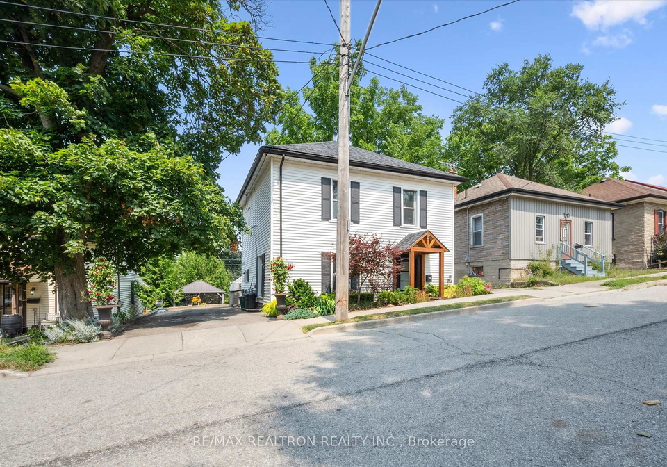 131-henderson-street-cambridge-ontario-x12327718