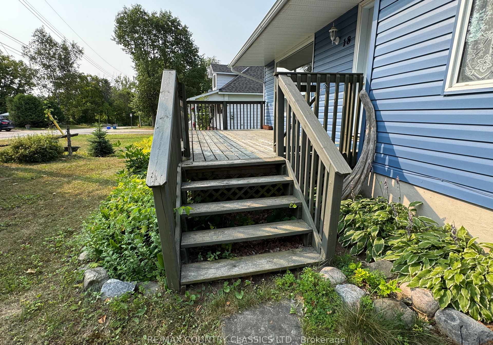 18-sherbourne-street-s-s-bancroft-ontario-x12327739