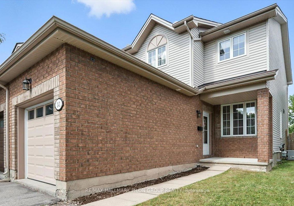 141-ludlowe-street-ottawa-ontario-x12327904