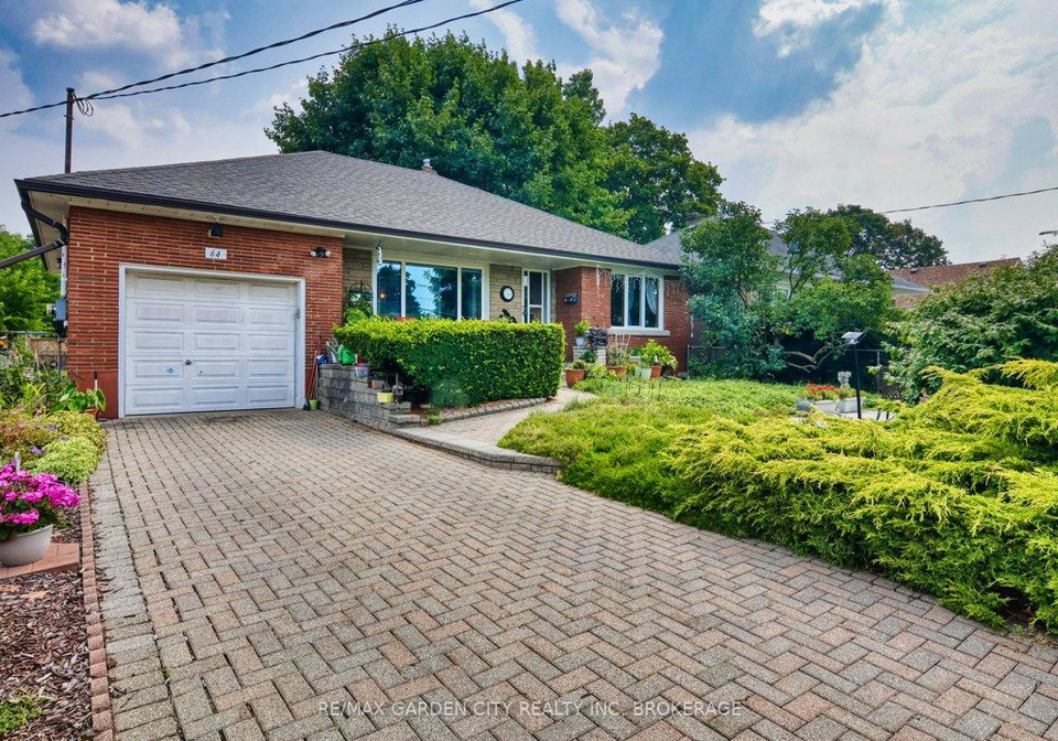 64-dorothy-street-s-s-st-catharines-ontario-x12327968