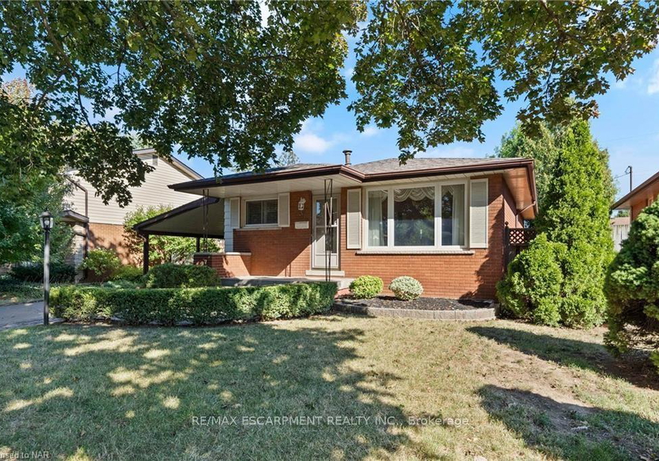 37-goldfinch-road-hamilton-ontario-x12328257