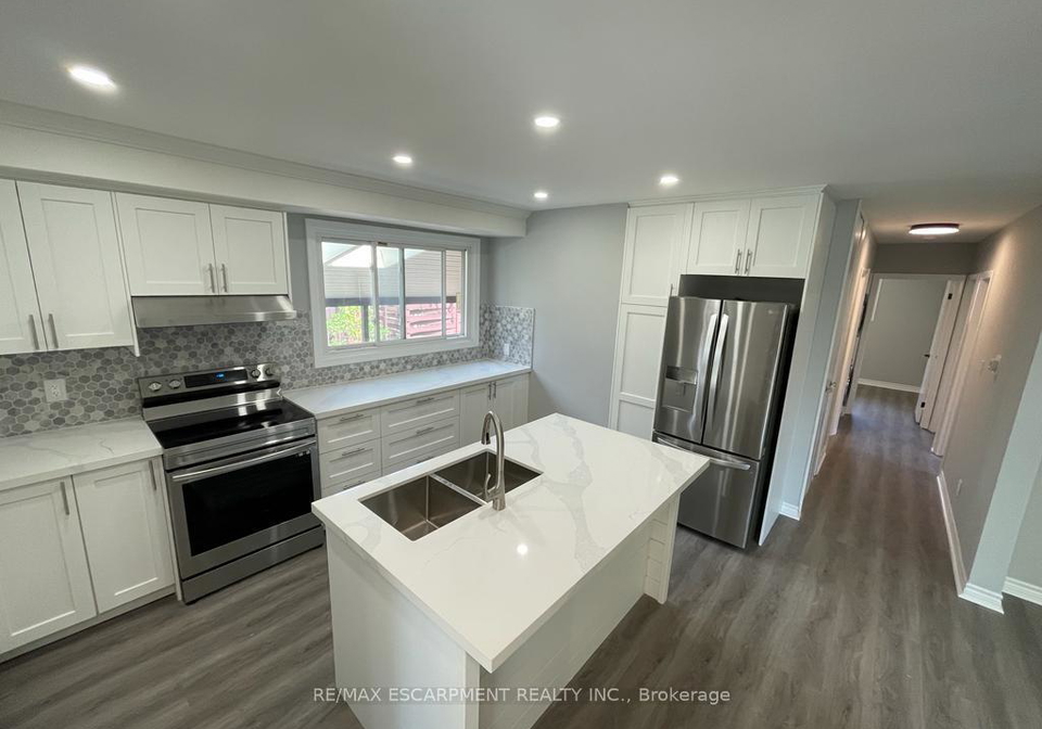 37-goldfinch-road-hamilton-ontario-x12328257