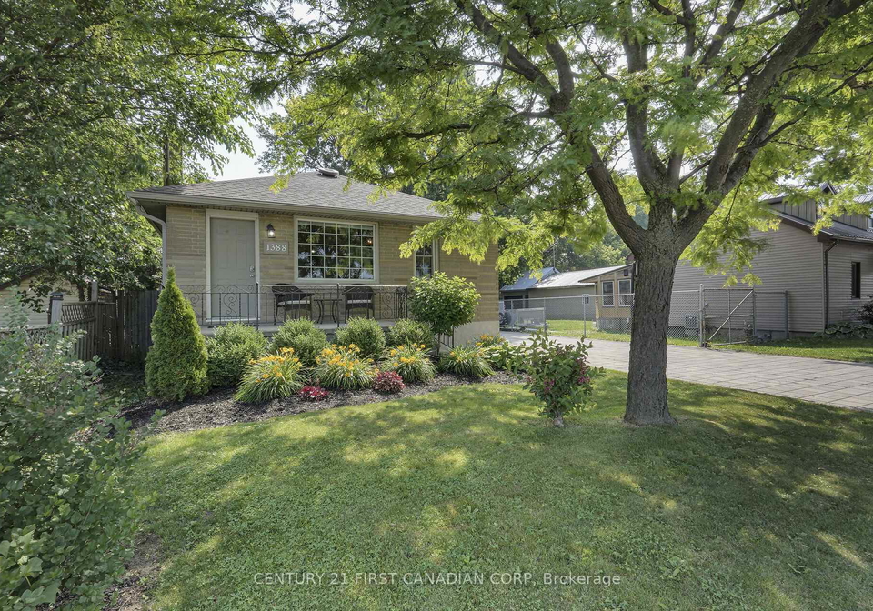 1388-crumlin-side-road-london-east-ontario-x12328313