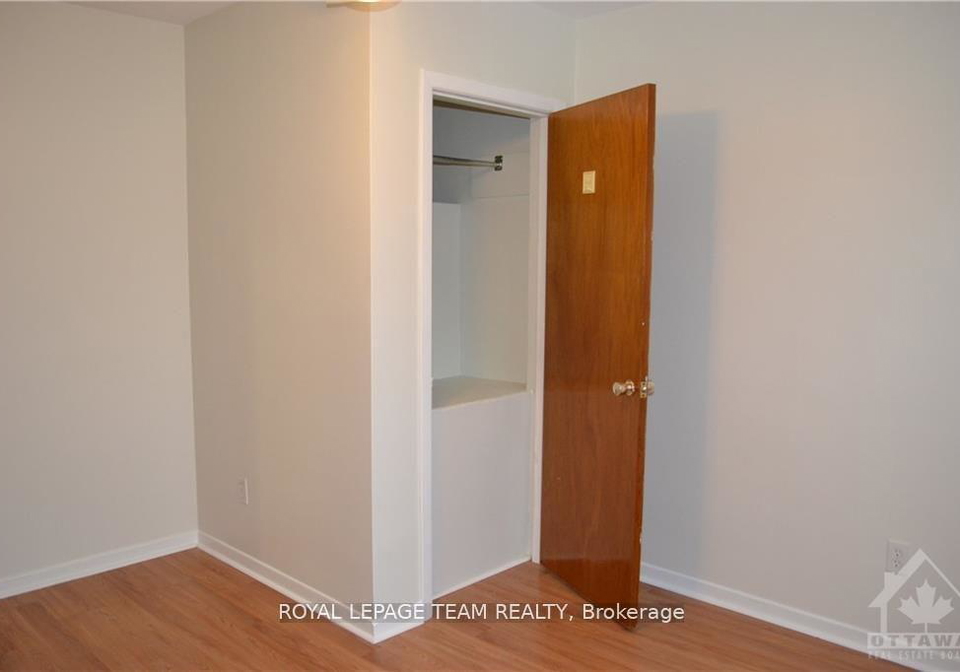 118-fairmont-avenue-ottawa-ontario-x12328522