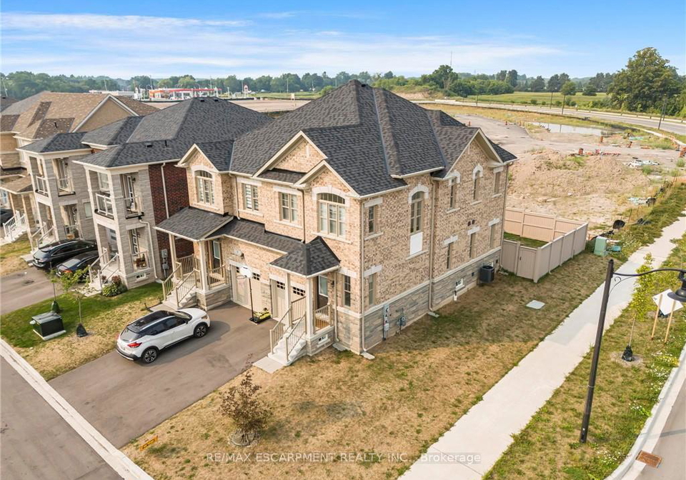 2-holcomb-terrace-hamilton-ontario-x12328644